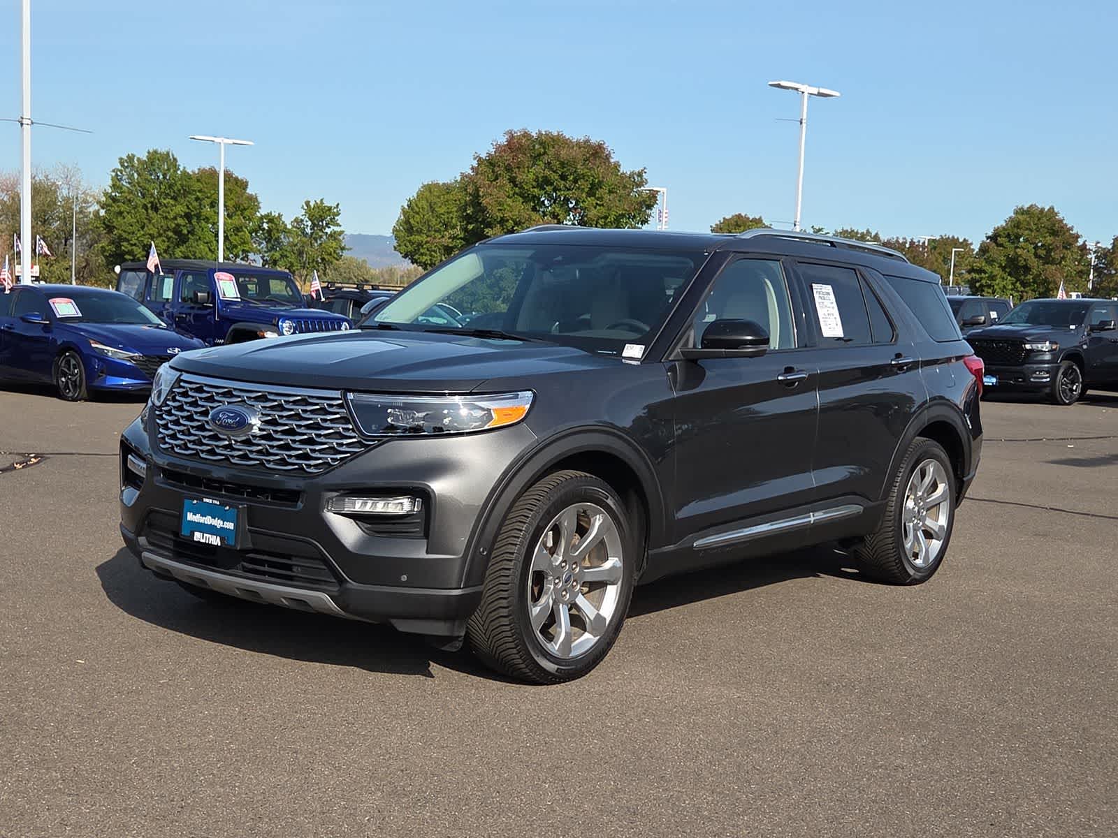 2020 Ford Explorer