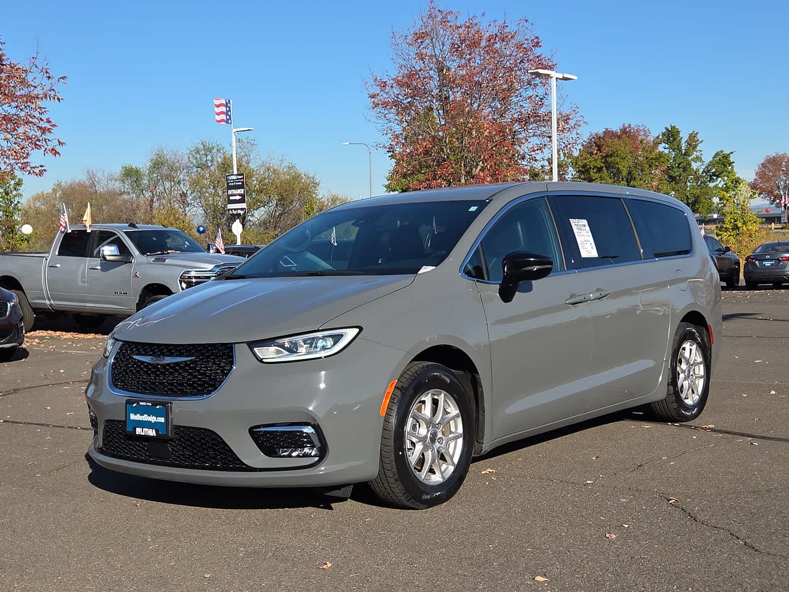 2025 Chrysler Pacifica