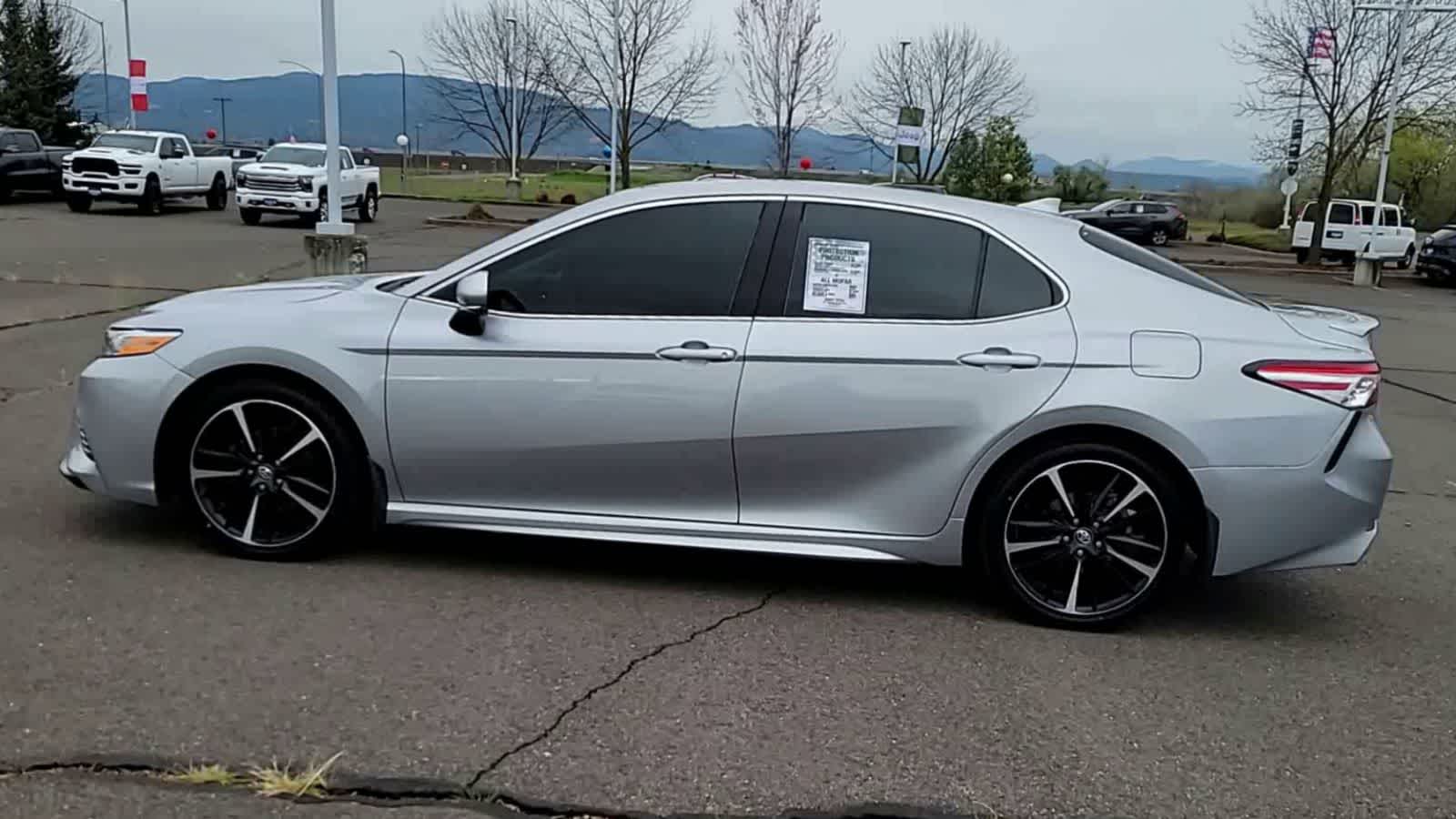 View vehicle photo 5