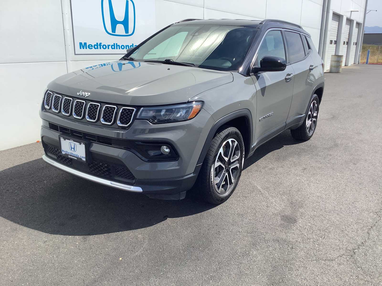 2023 Jeep Compass
