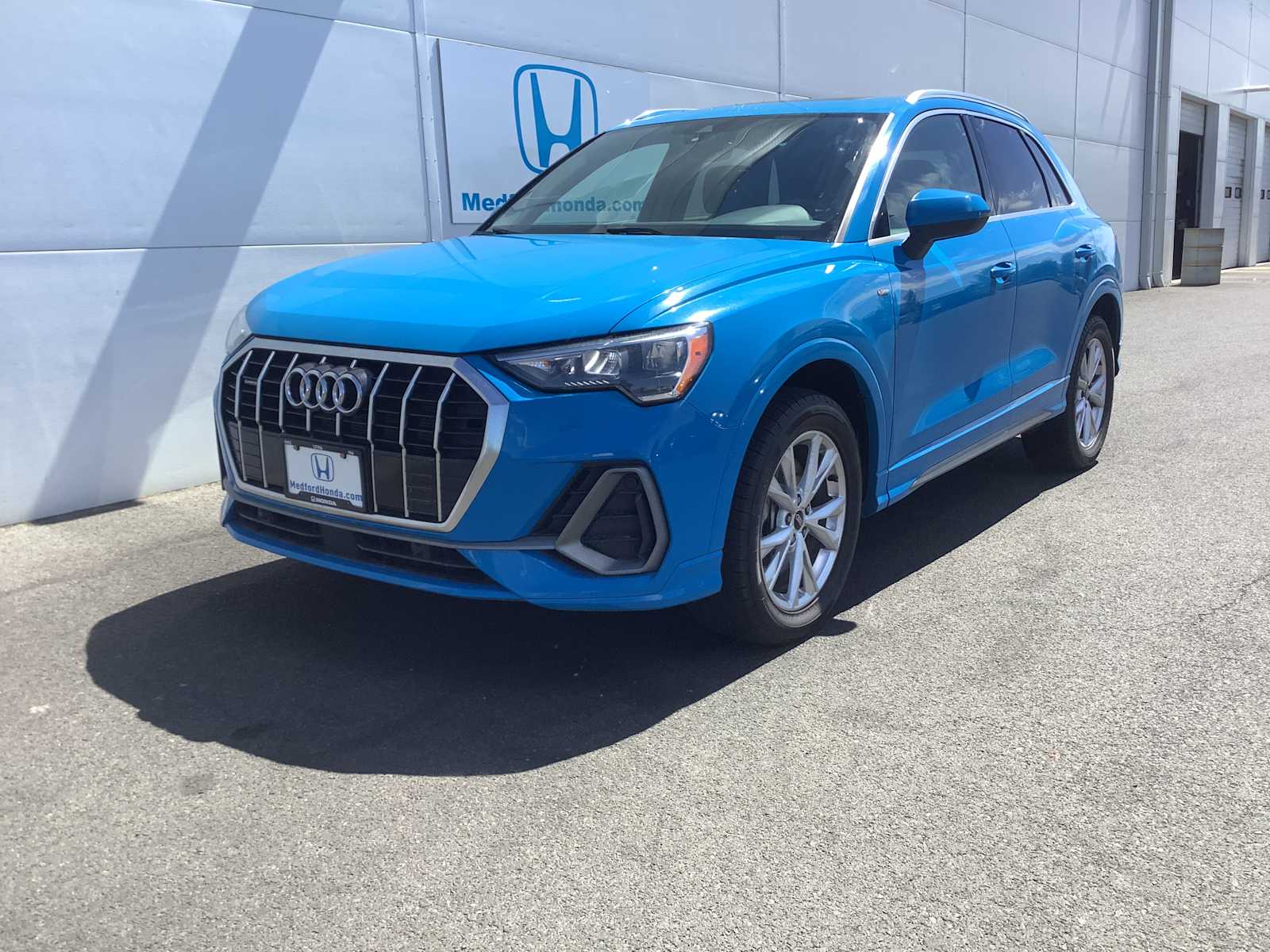 2022 Audi Q3