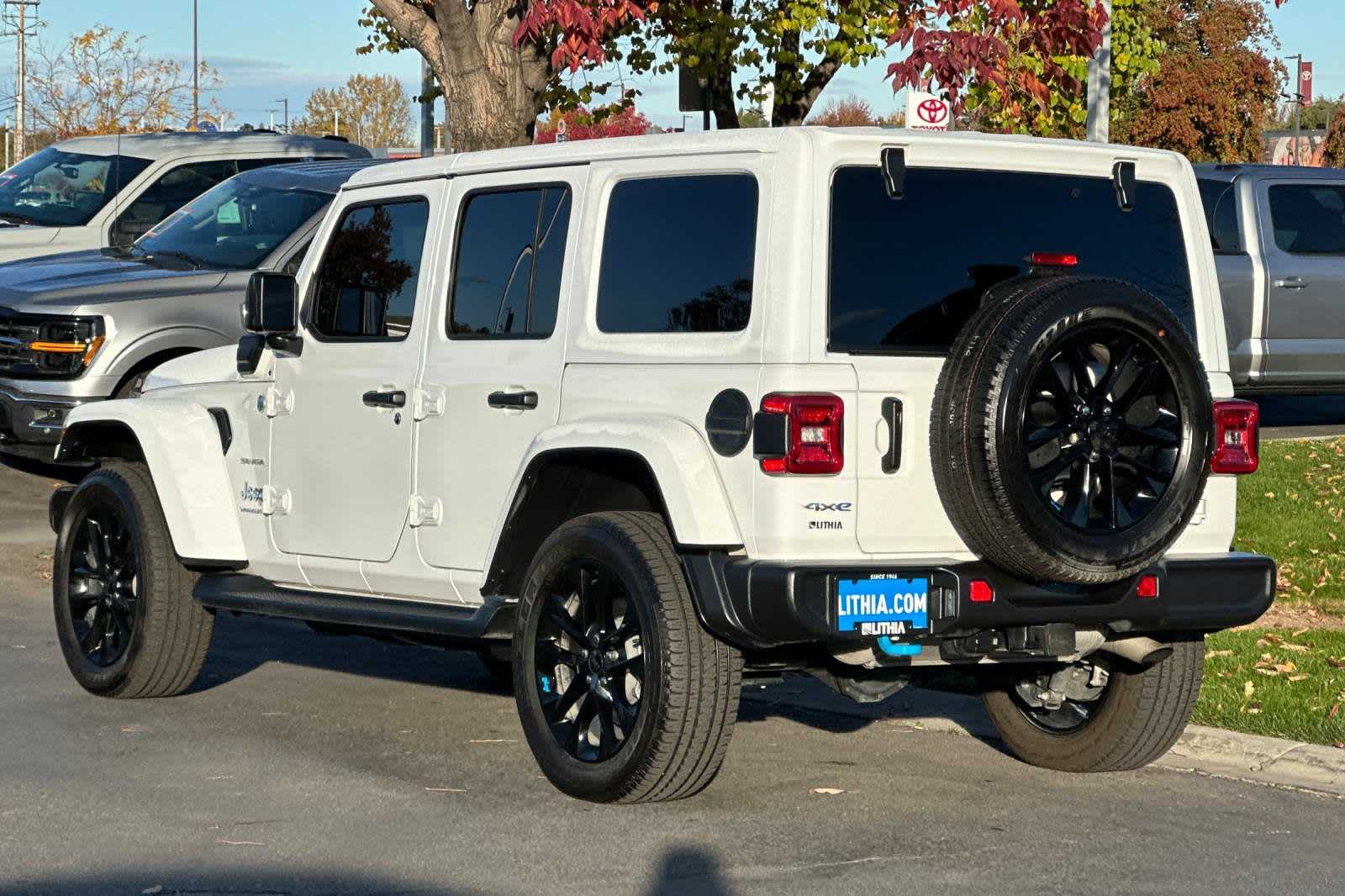 2023 Jeep Wrangler 4xe Sahara 6