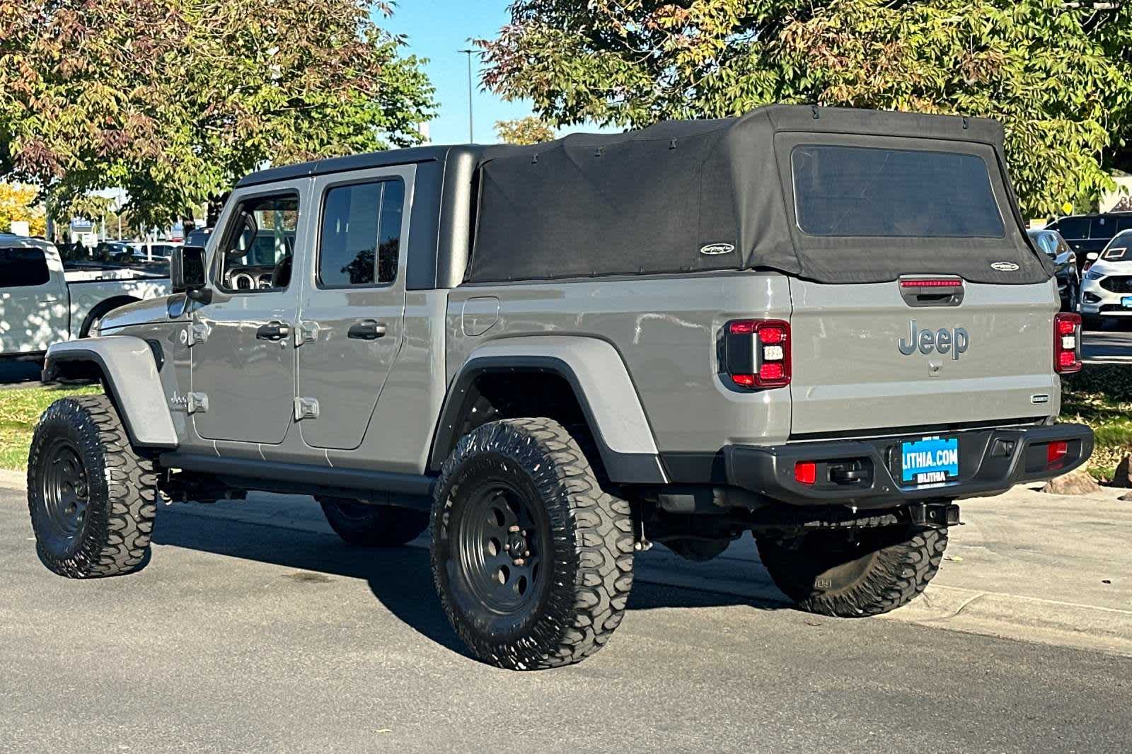 2020 Jeep Gladiator Overland 4x4 6