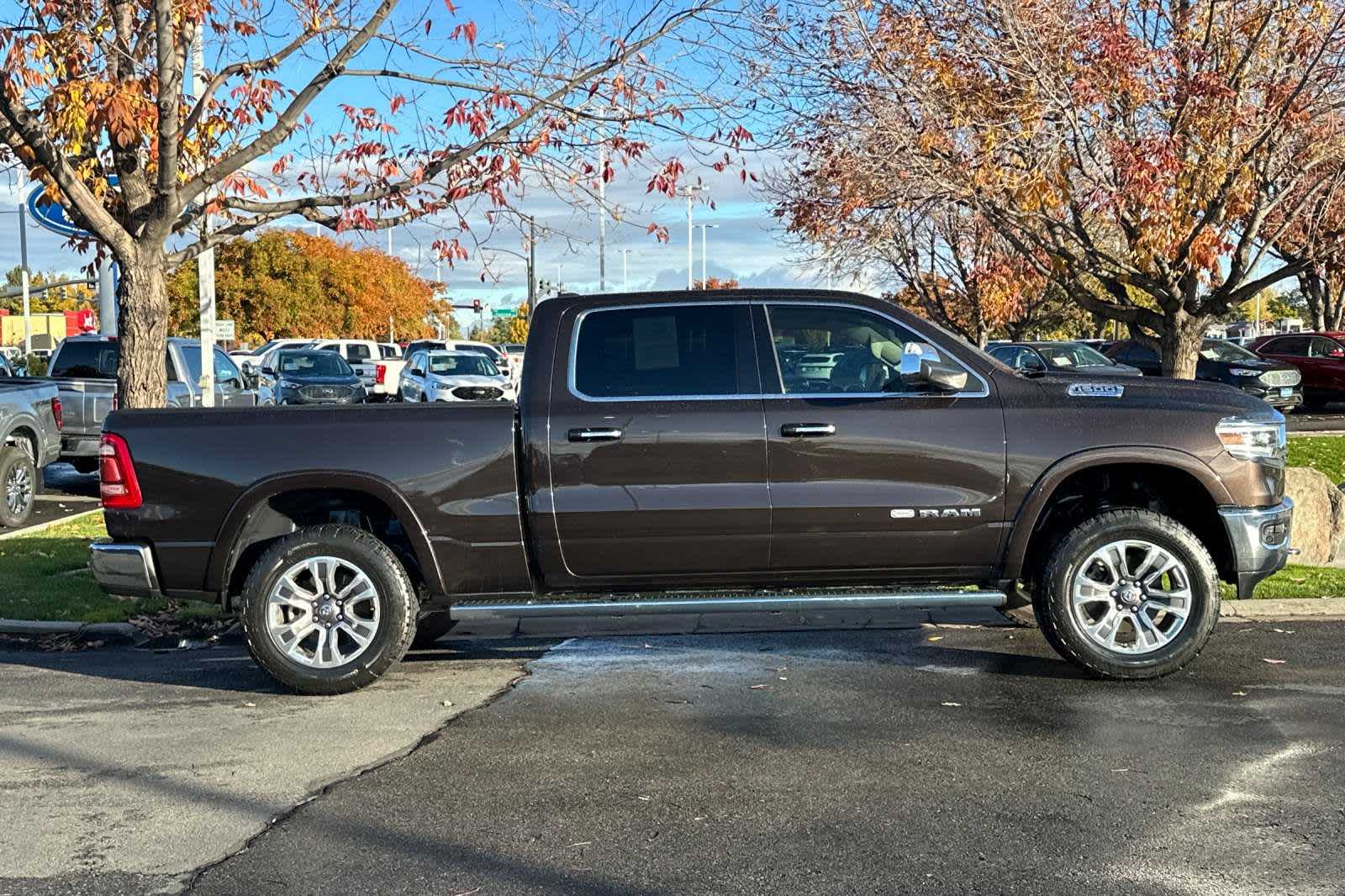 2019 Ram 1500 Longhorn 4x4 Crew Cab 64 Box 8