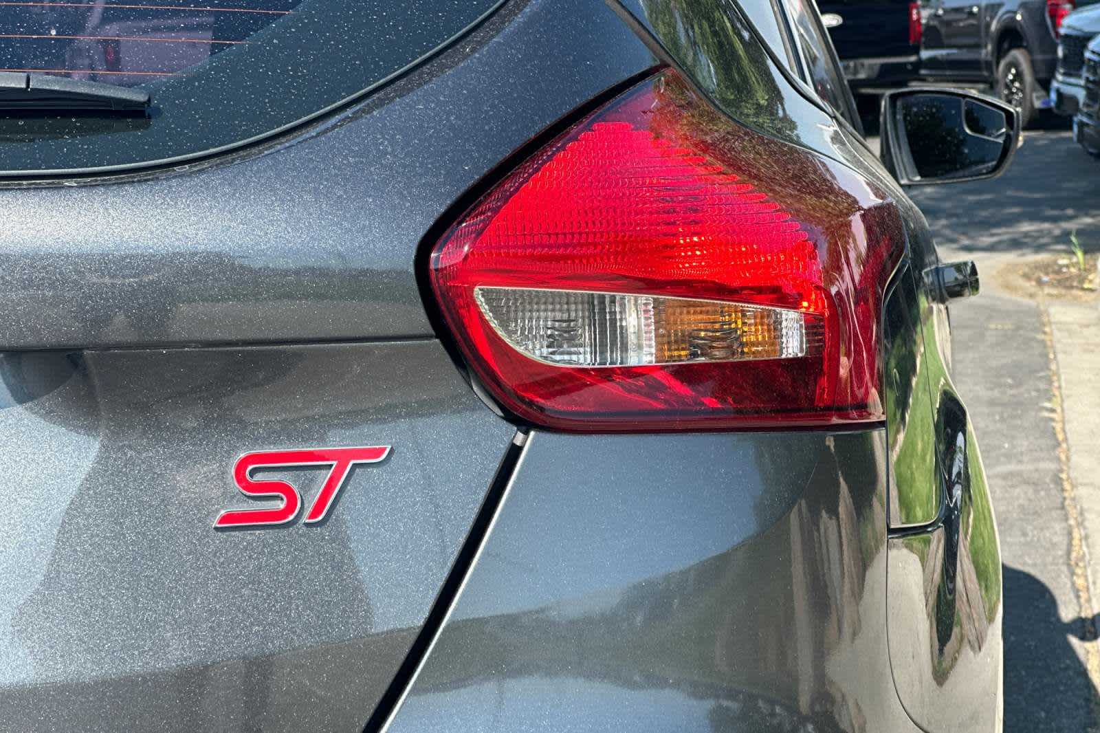 2018 Ford Focus ST 27