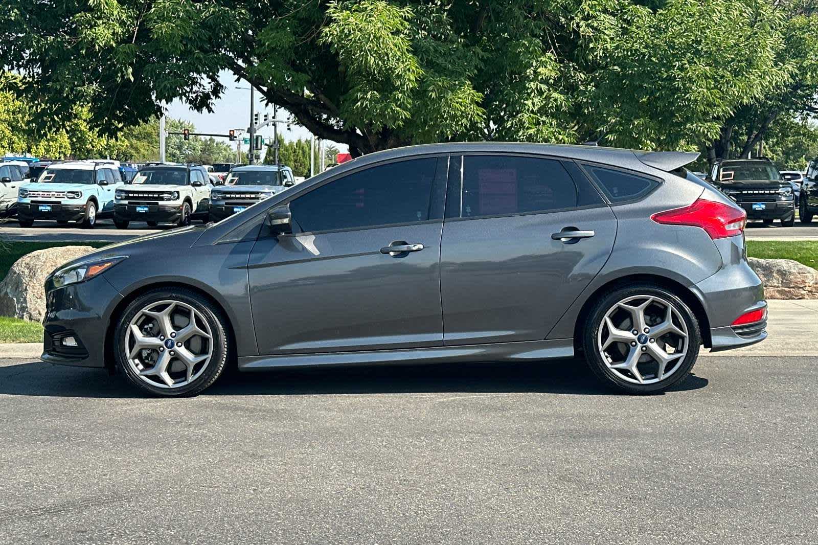 2018 Ford Focus ST 5