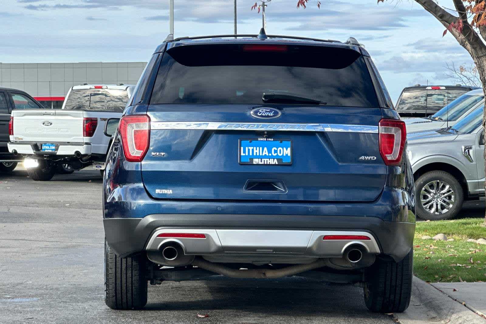 2017 Ford Explorer XLT 7