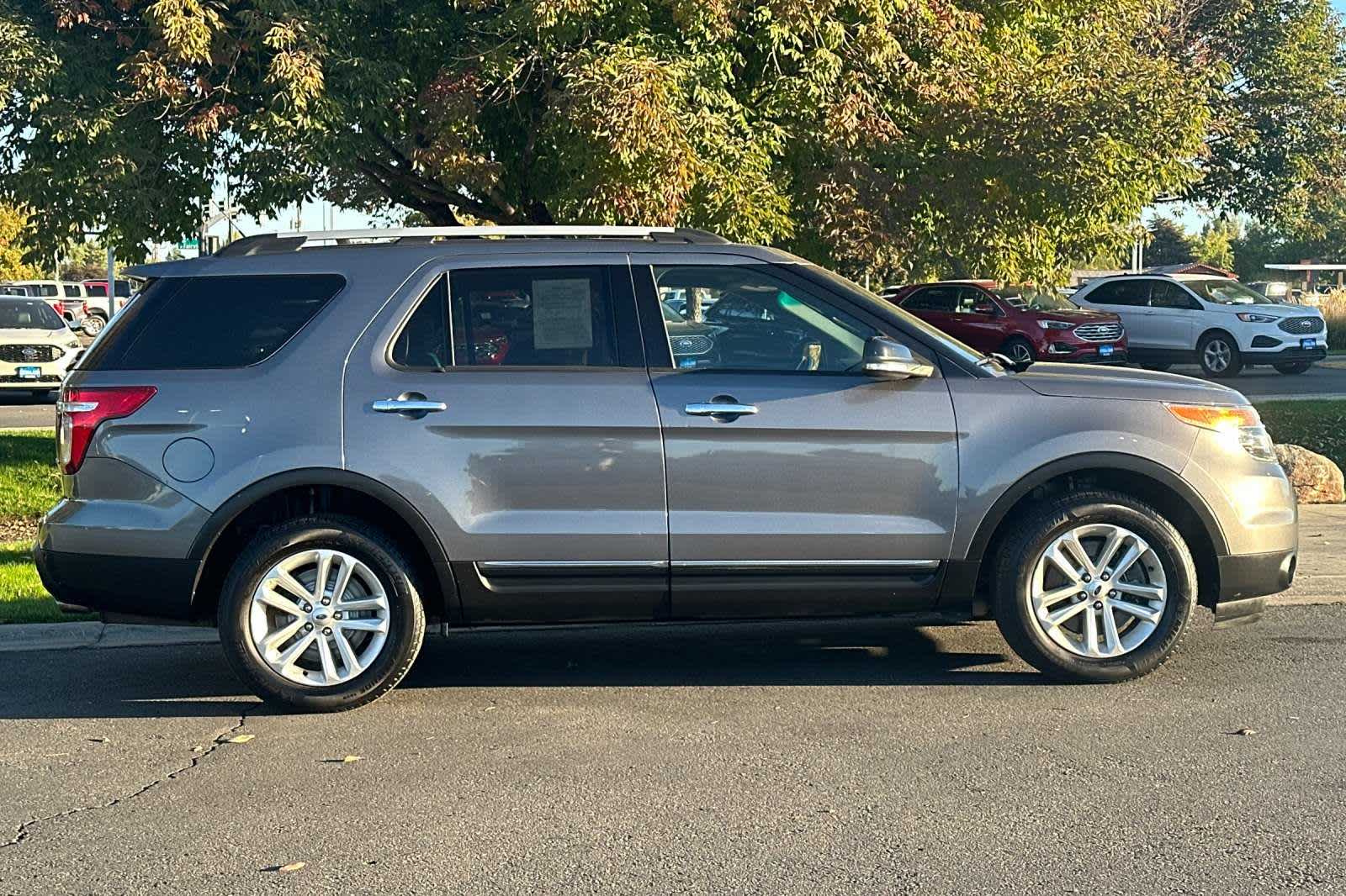 2014 Ford Explorer XLT 8