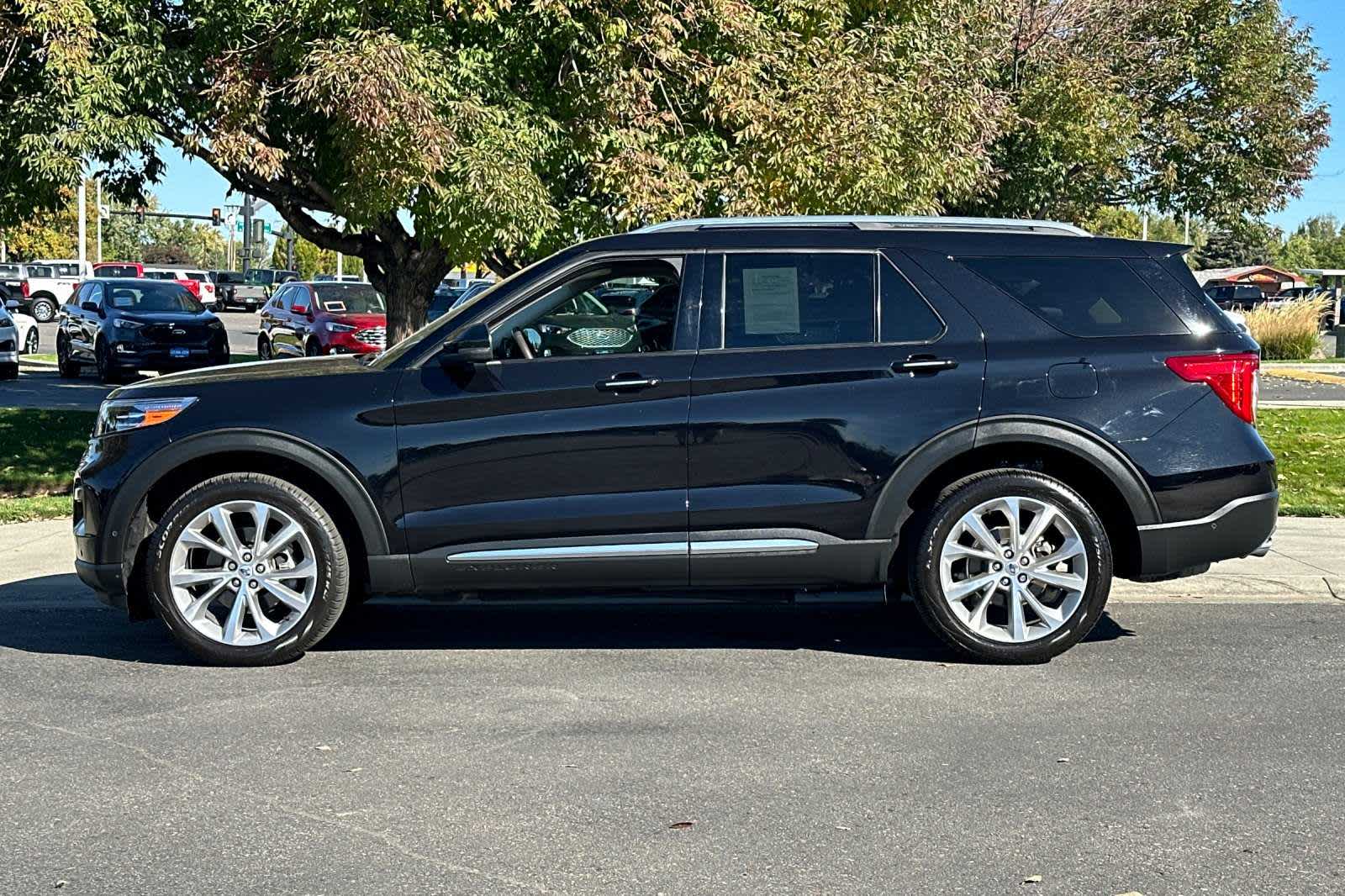 2021 Ford Explorer Platinum 9