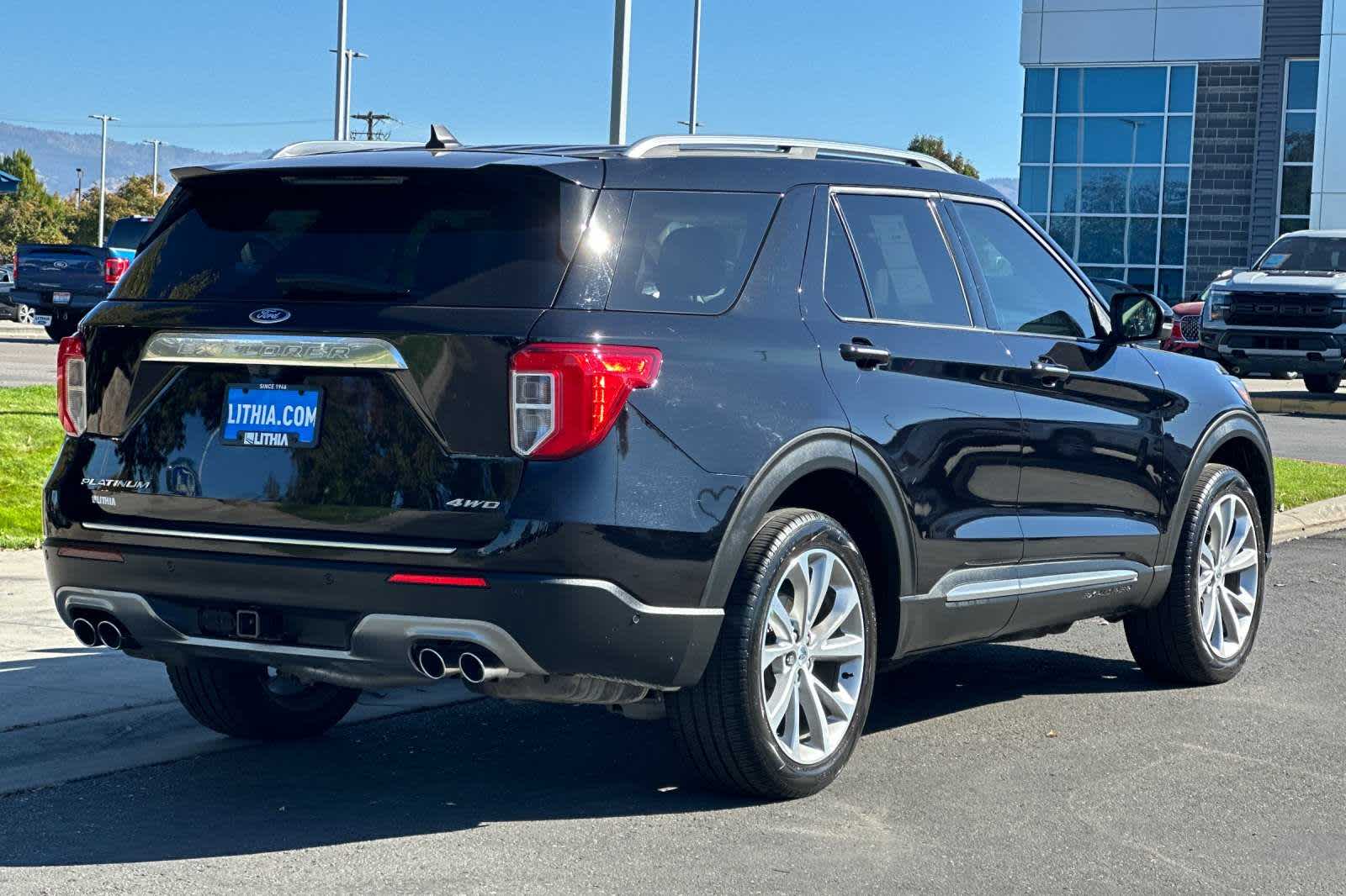 2021 Ford Explorer Platinum 6