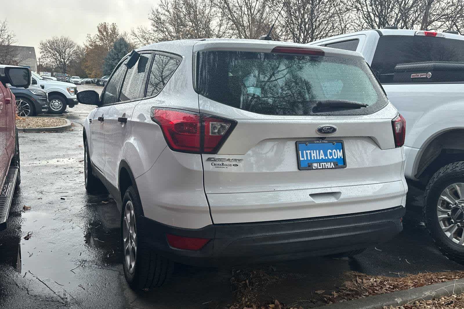 2019 Ford Escape S 3