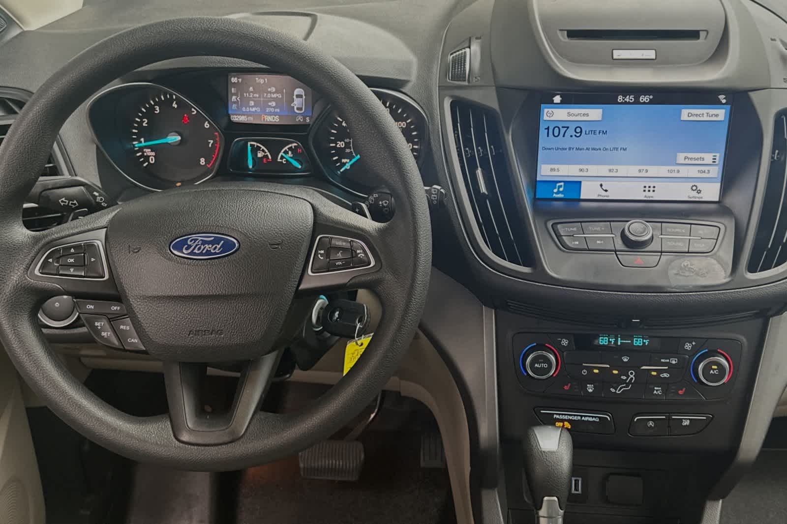 2017 Ford Escape SE 14