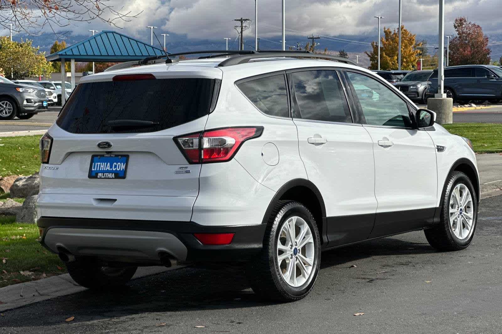 2017 Ford Escape SE 2