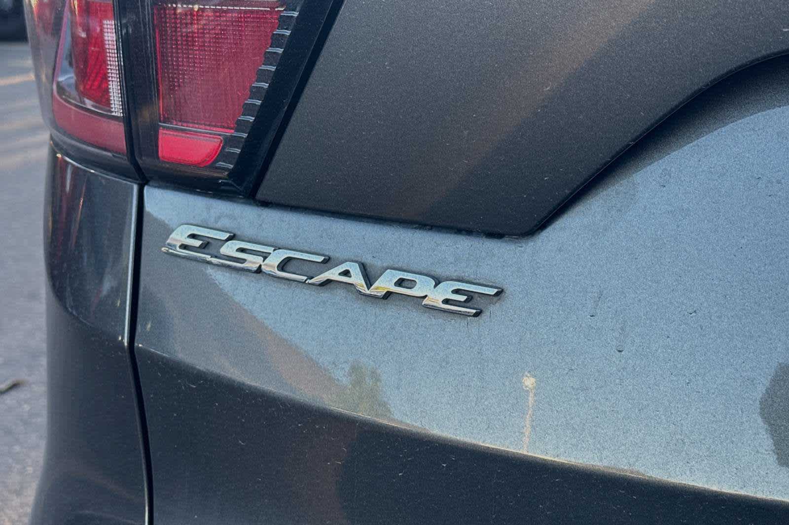 2018 Ford Escape SE 8