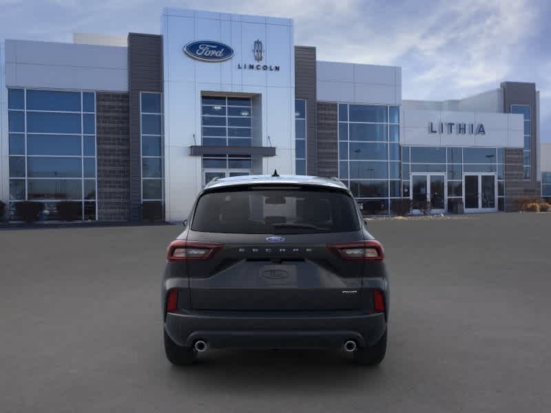 2024 Ford Escape ST-Line 5