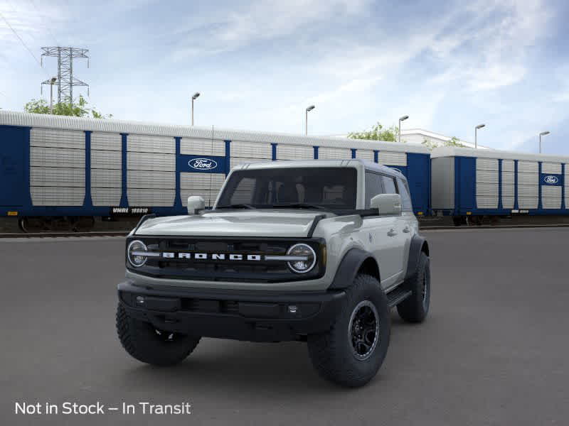 2024 Ford Bronco Outer Banks 2