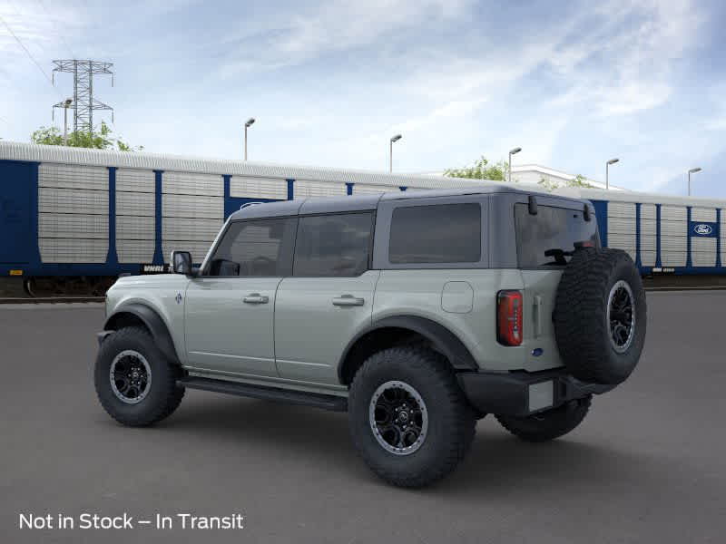 2024 Ford Bronco Outer Banks 4