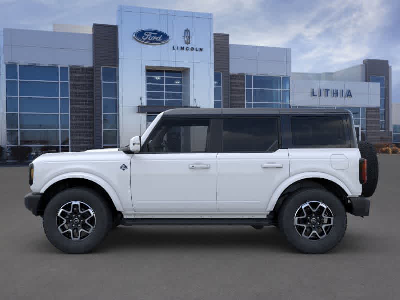 2024 Ford Bronco Outer Banks 2