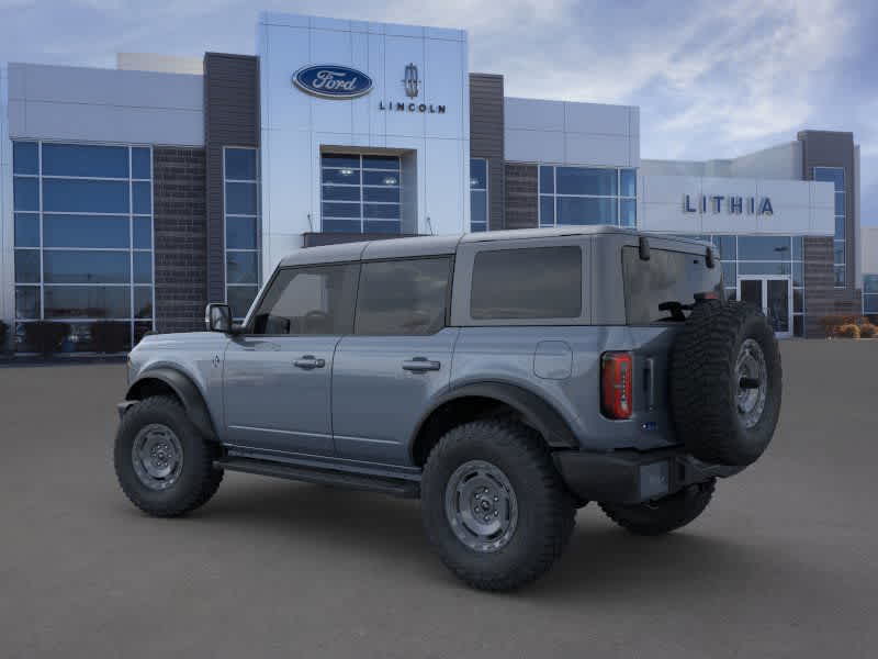 2024 Ford Bronco Outer Banks 4