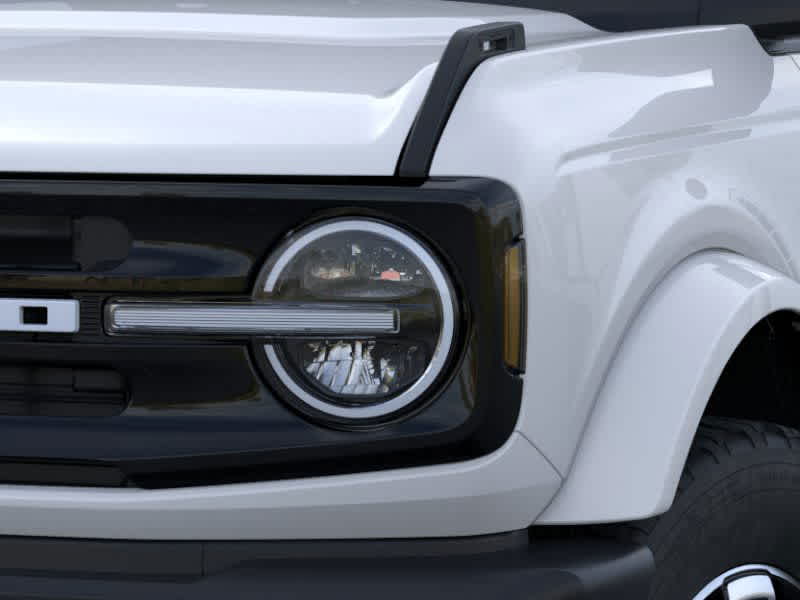 2024 Ford Bronco Outer Banks 20