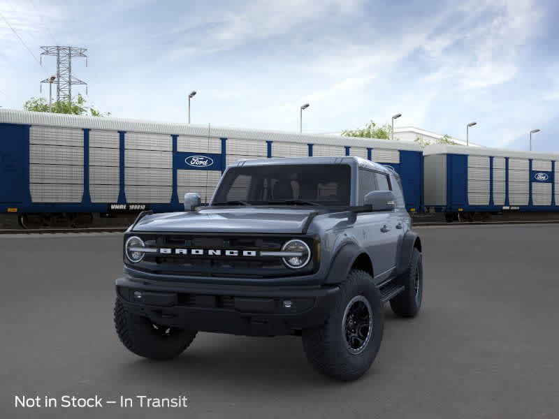 2024 Ford Bronco Outer Banks 2