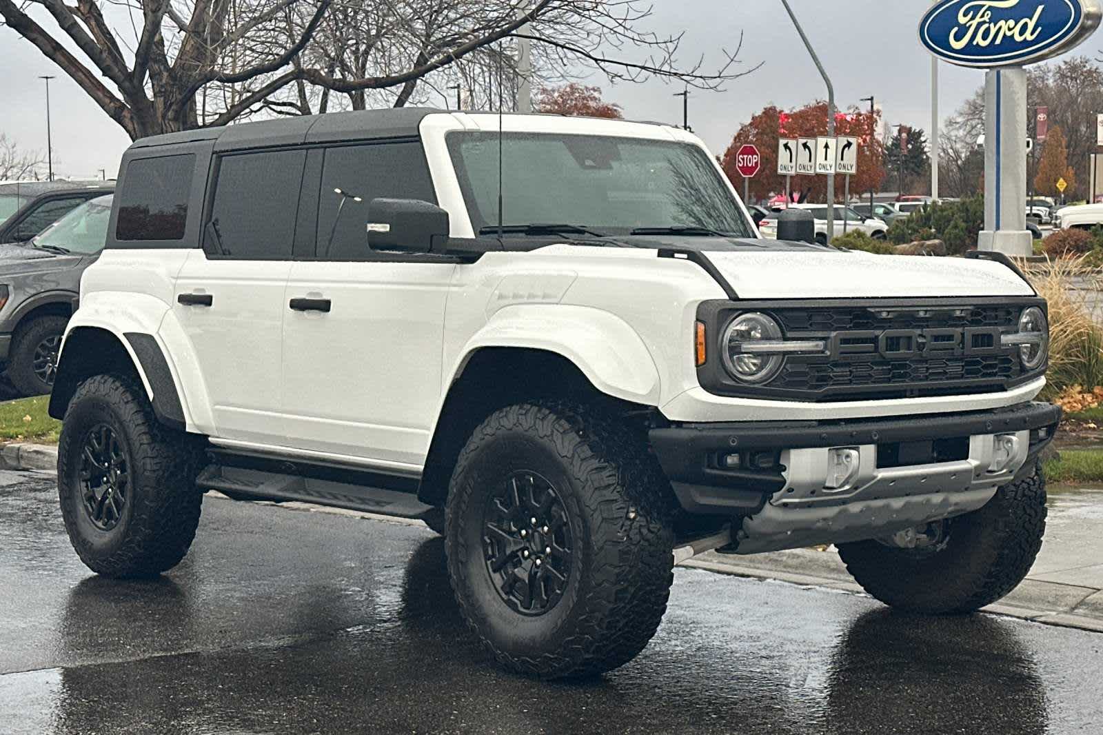 2024 Ford Bronco Raptor 9