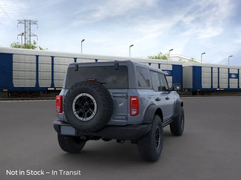 2024 Ford Bronco Black Diamond 8