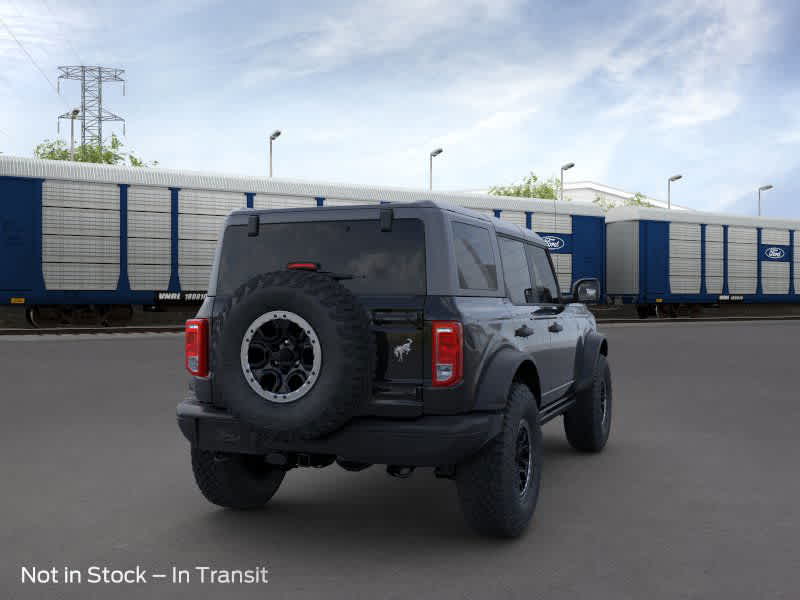 2024 Ford Bronco Black Diamond 8