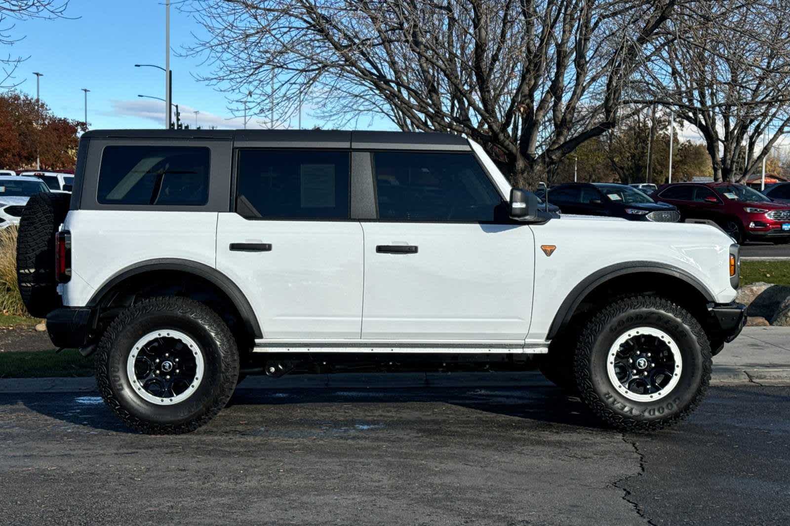 2023 Ford Bronco Badlands 8