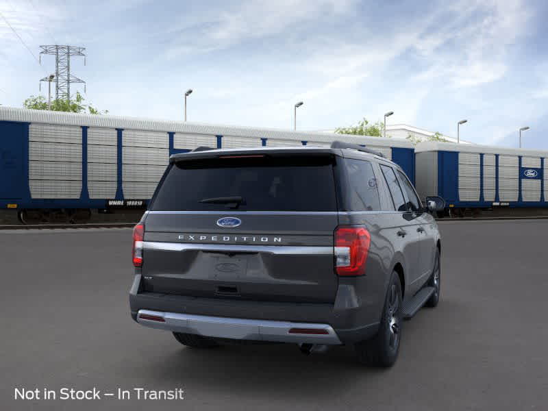 2024 Ford Expedition XLT 8