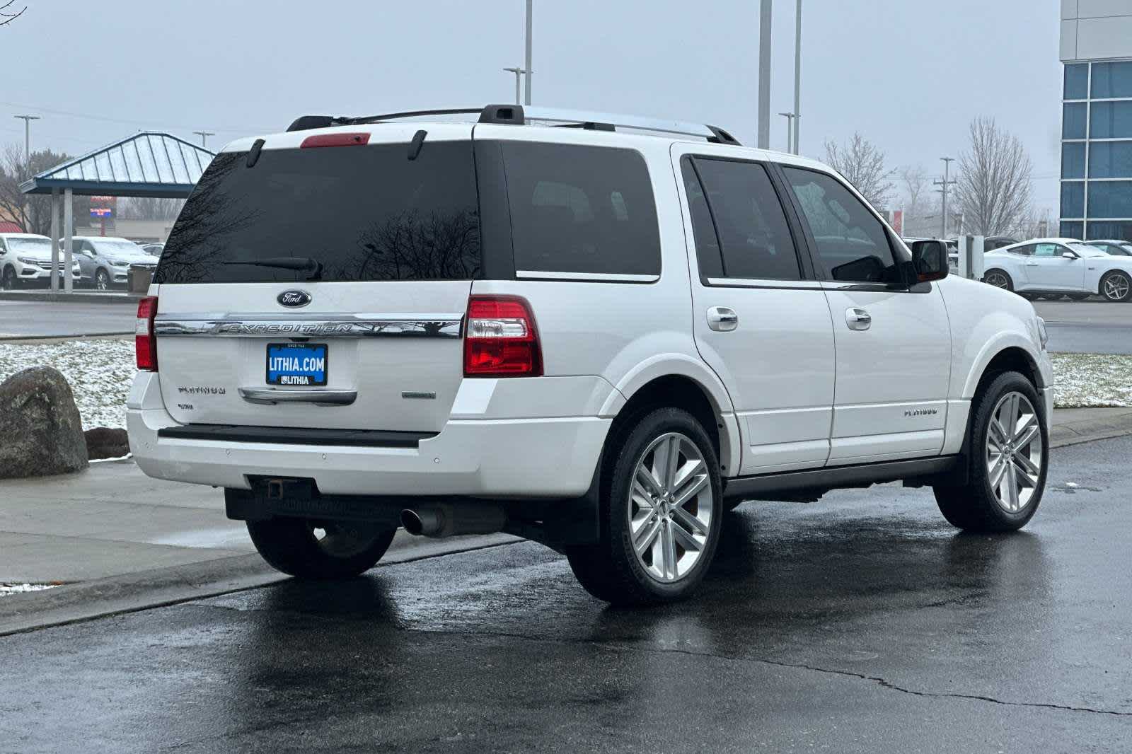 2017 Ford Expedition Platinum 2