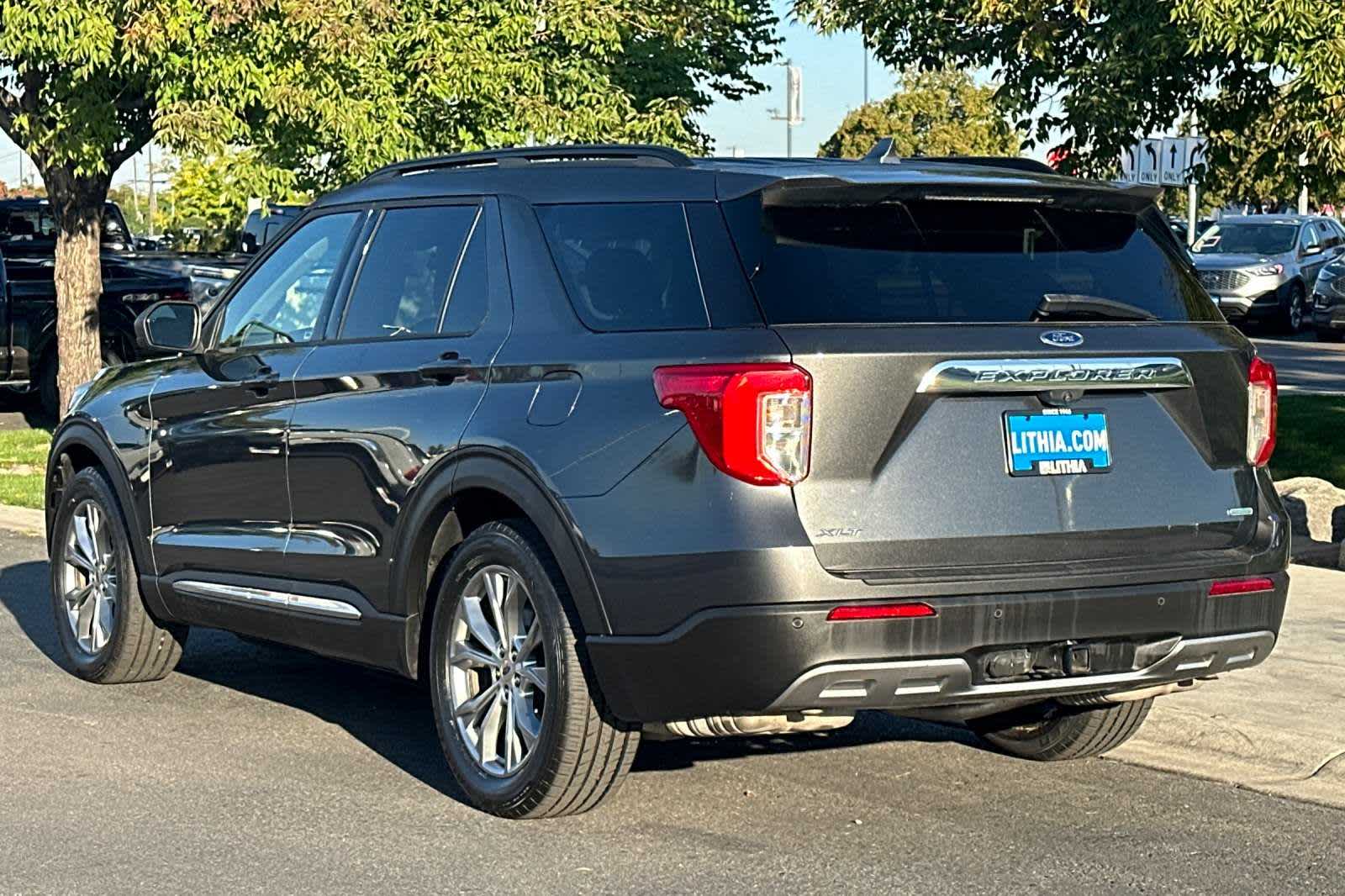 2020 Ford Explorer XLT 6