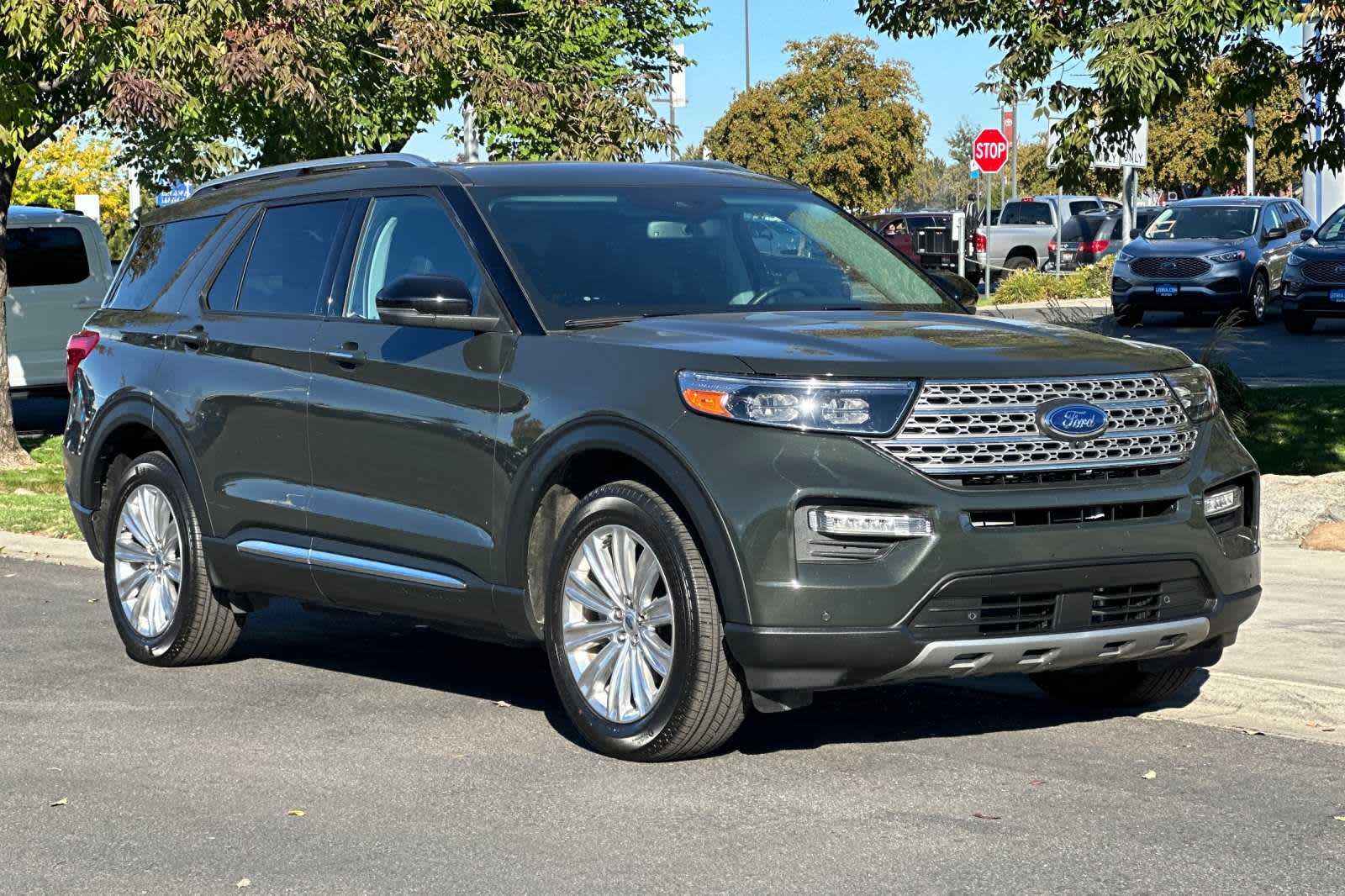 2022 Ford Explorer Limited 9