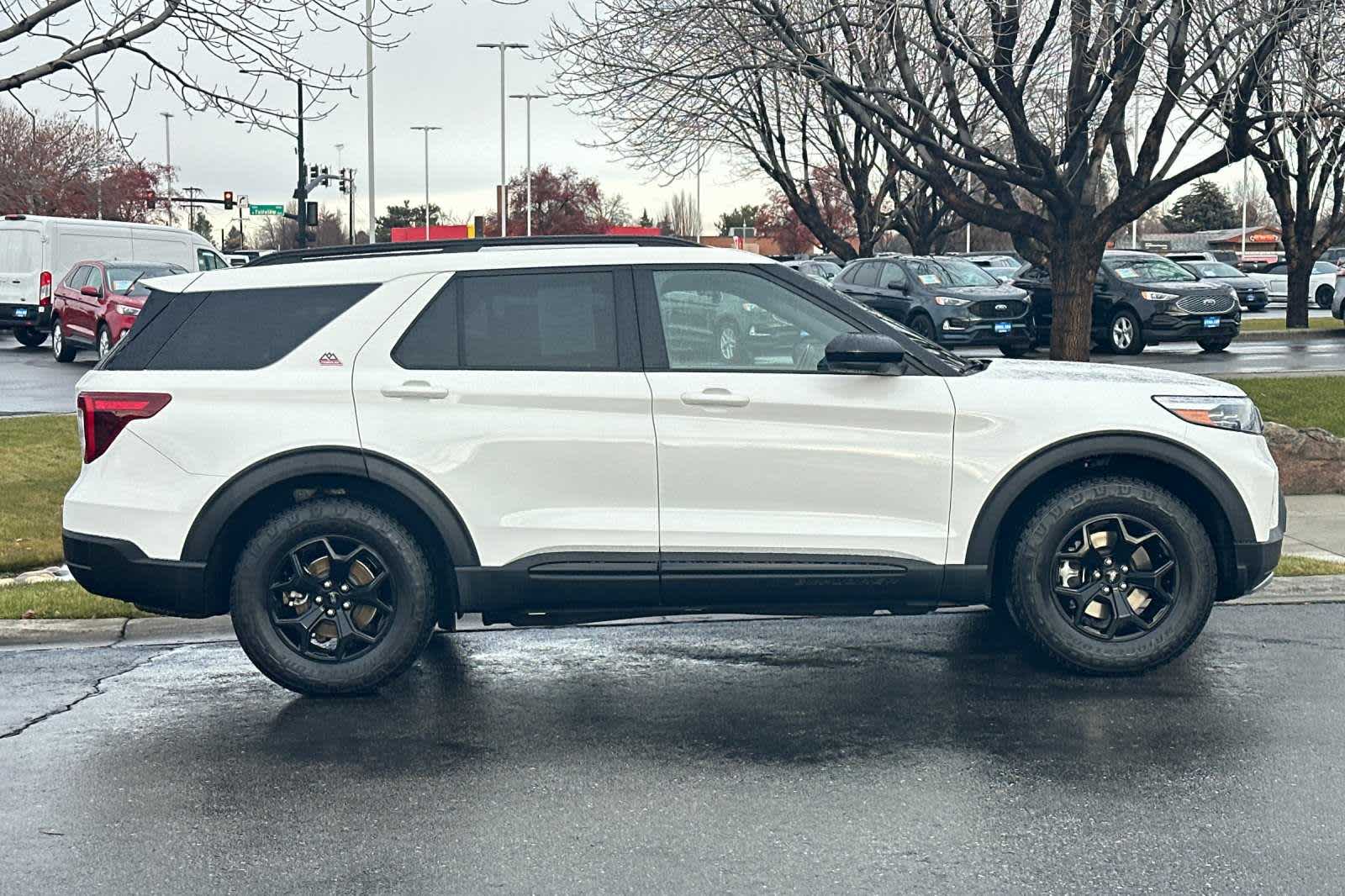 2022 Ford Explorer Timberline 8