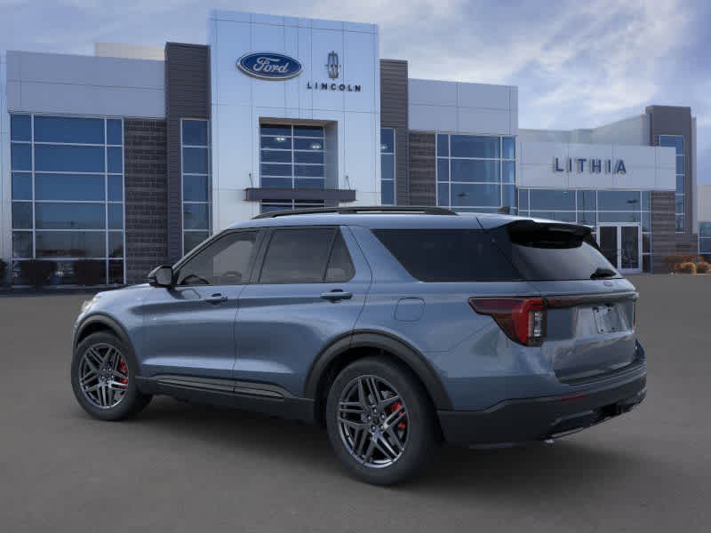 2025 Ford Explorer ST-Line 4