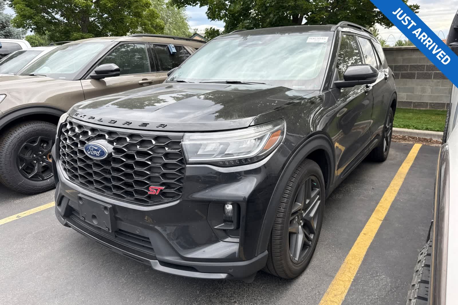 Agate Black Metallic 2025 Ford Explorer SUV / Crossover All-Wheel Drive Automatic
