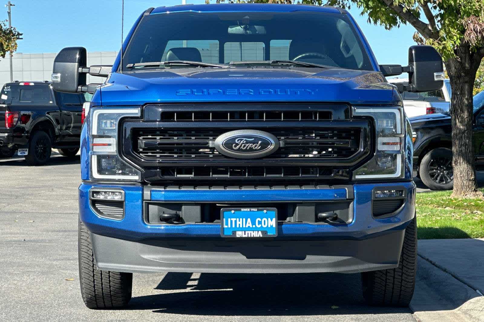 2022 Ford Super Duty F-250 SRW LARIAT 4WD Crew Cab 8 Box 10