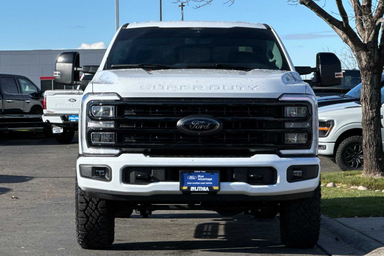 2024 Ford Super Duty F-250 SRW LARIAT 4WD Crew Cab 6.75 Box 10