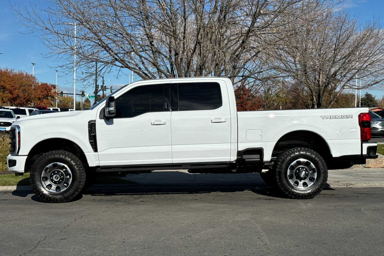 2024 Ford Super Duty F-250 SRW LARIAT 4WD Crew Cab 6.75 Box 5