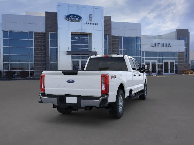 2024 Ford Super Duty F-350 SRW XLT 4WD Crew Cab 8 Box 8