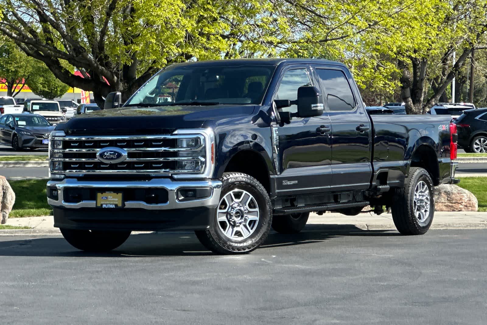 Antimatter Blue Metallic 2025 Ford F-350 Super Duty Pickup Truck Four-Wheel Drive Automatic