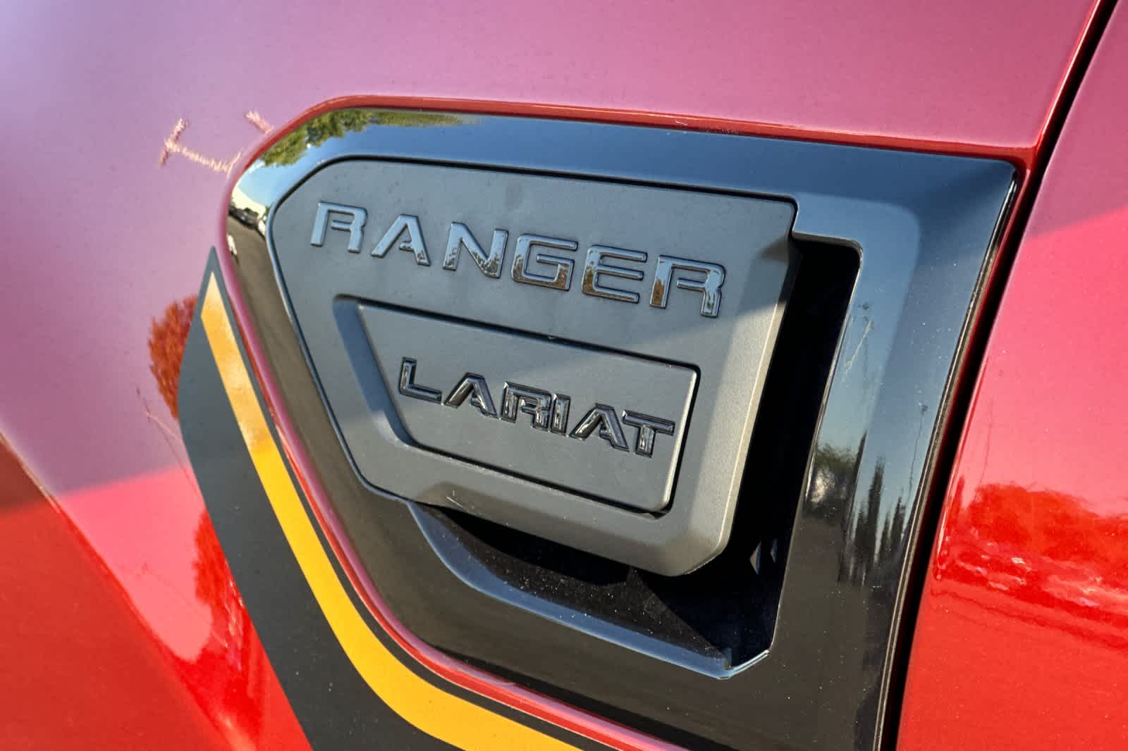 2022 Ford Ranger LARIAT 4WD SuperCrew 5 Box 27