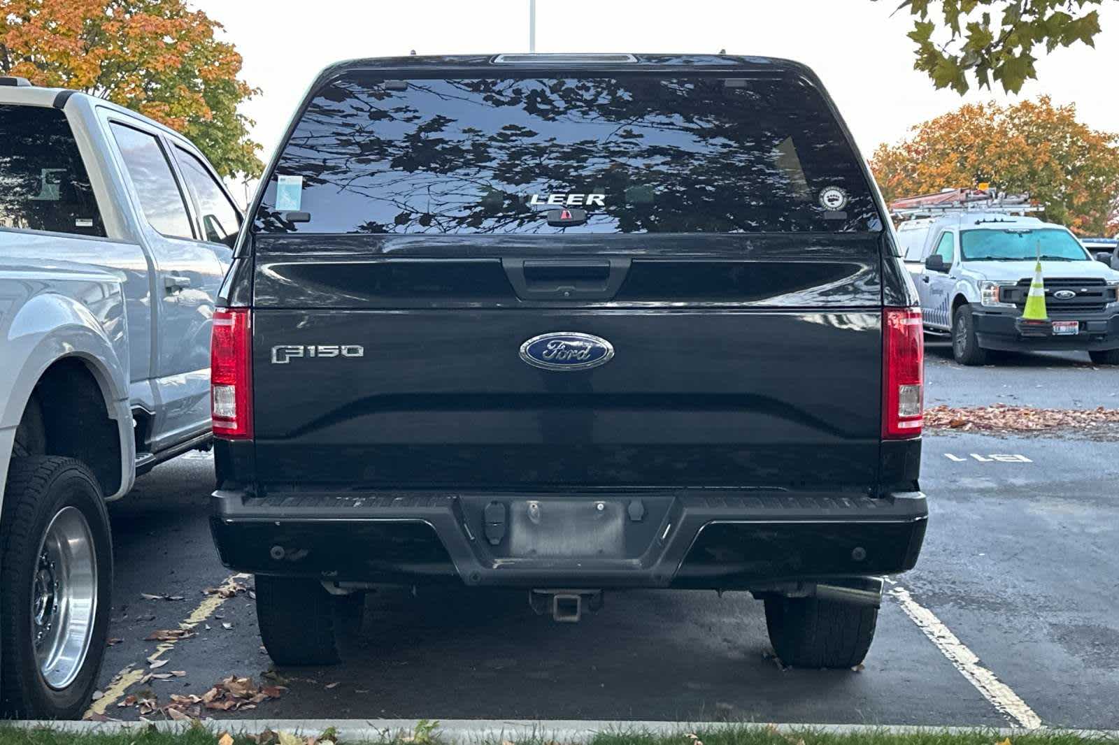 2015 Ford F-150 XLT 4WD SuperCrew 145 3