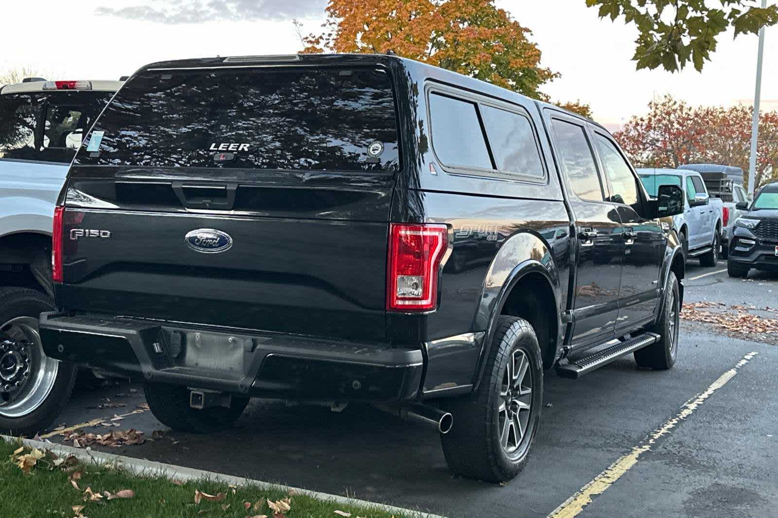 2015 Ford F-150 XLT 4WD SuperCrew 145 2