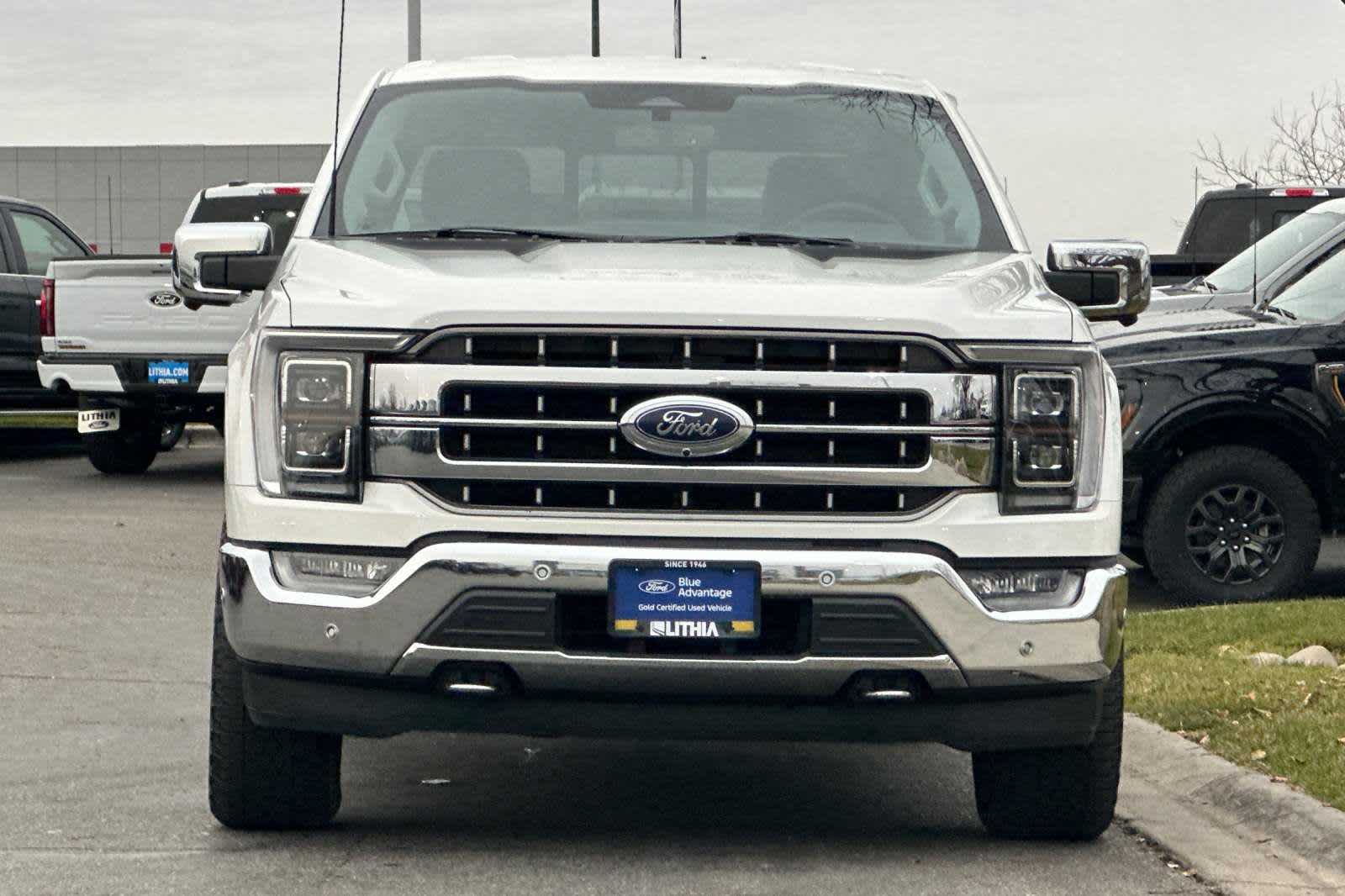 2022 Ford F-150 LARIAT 4WD SuperCrew 5.5 Box 10