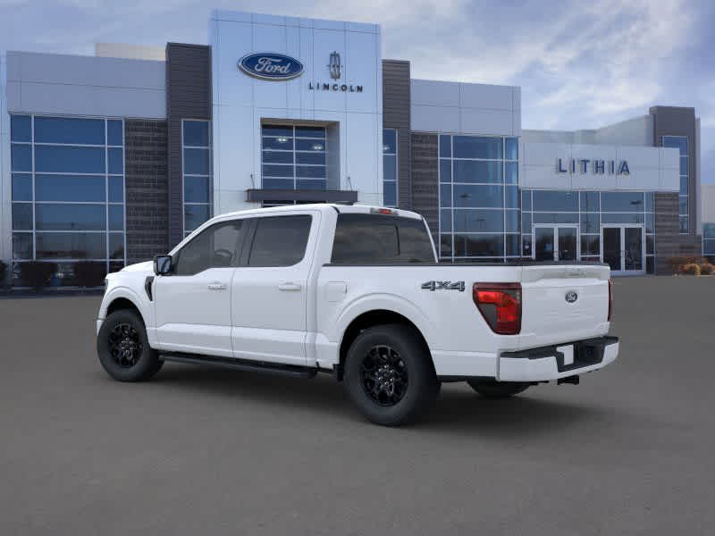 2024 Ford F-150 XLT 4WD SuperCrew 5.5 Box 4