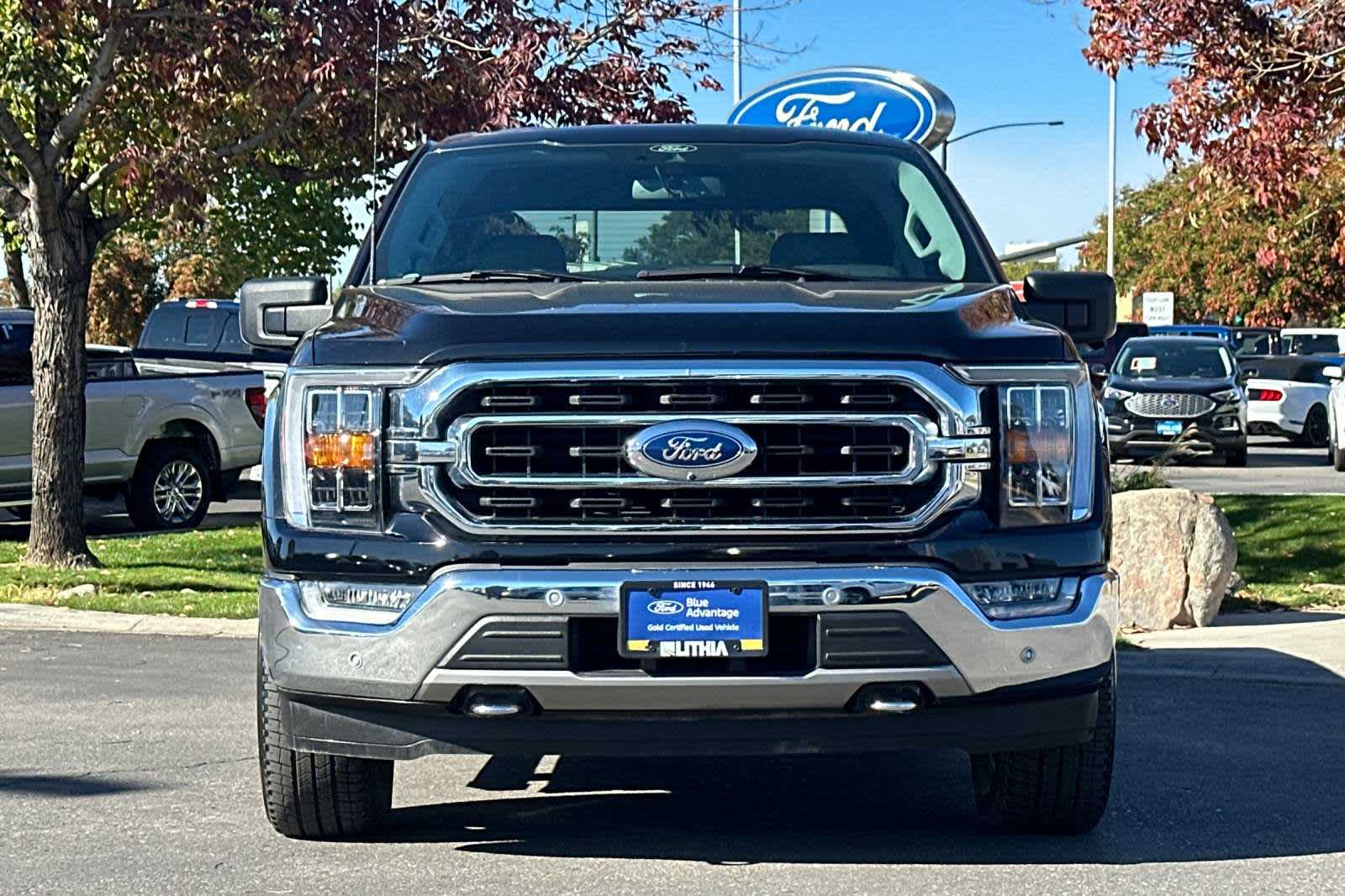 2021 Ford F-150 XLT 4WD SuperCrew 5.5 Box 10