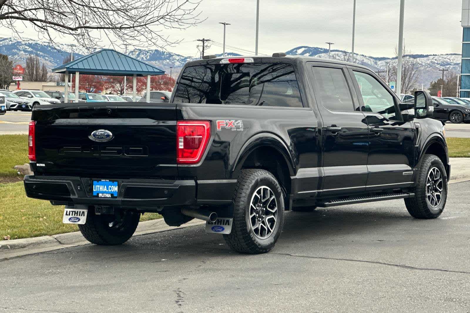 2021 Ford F-150 XLT 4WD SuperCrew 6.5 Box 2