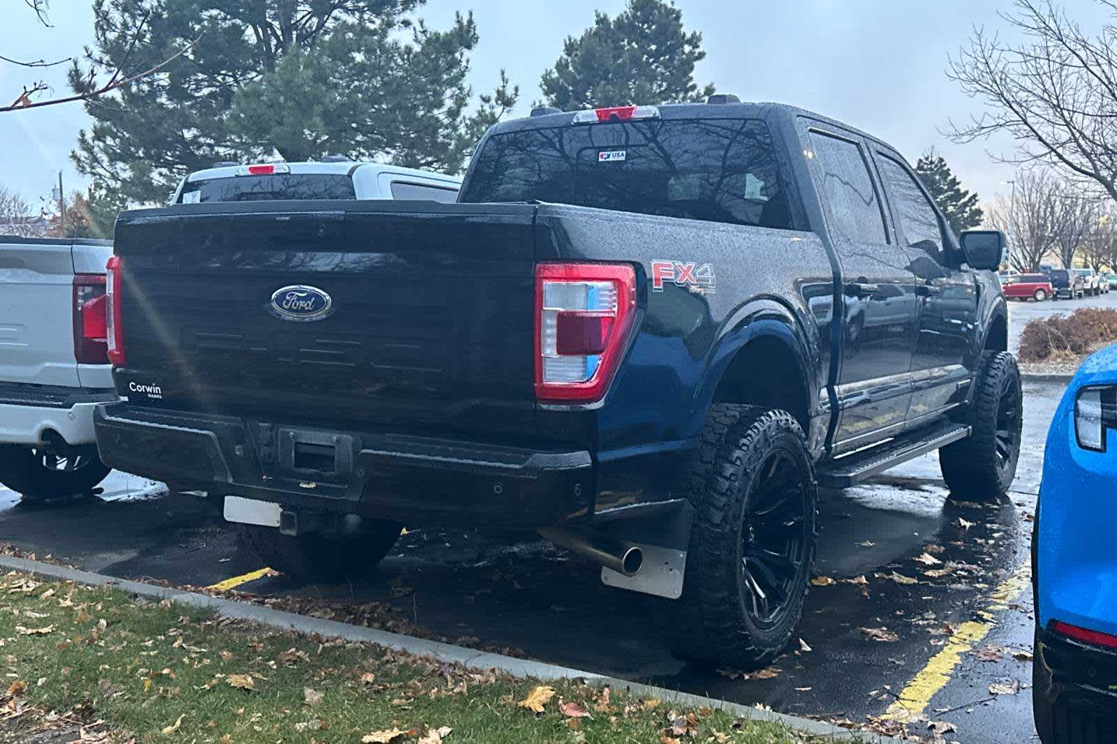 2022 Ford F-150 LARIAT 4WD SuperCrew 5.5 Box 2