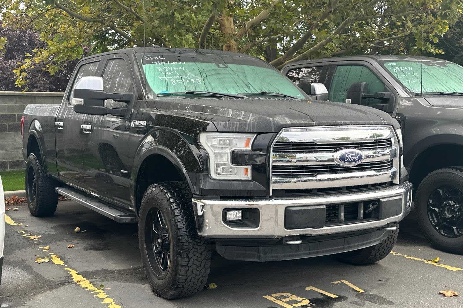 2016 Ford F-150 Lariat 4WD SuperCrew 157 5